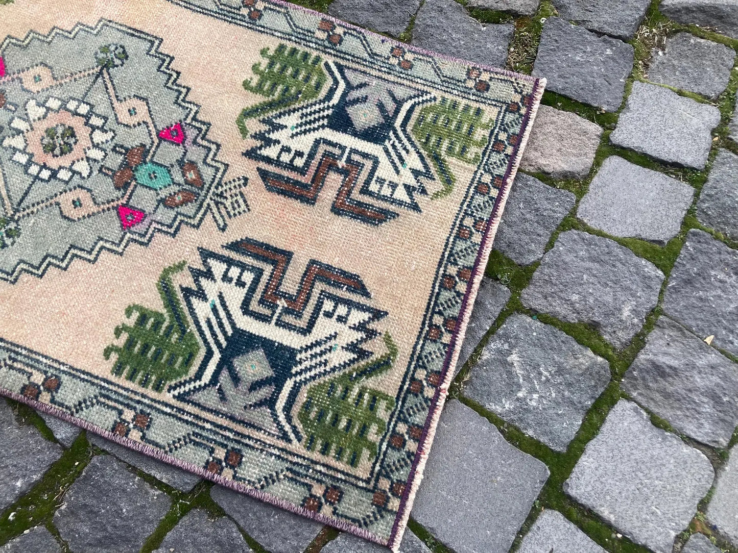 Vintage Turkish Mini Rug 1.6 x 2.9 ft